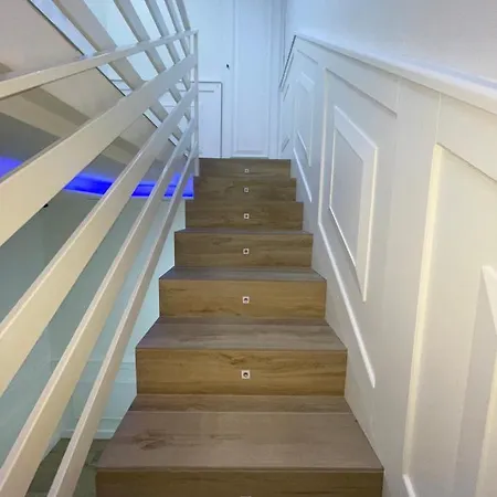 فندق مبيت وإفطار Le Chic نابولي